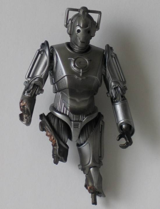 Damaged Cyberman