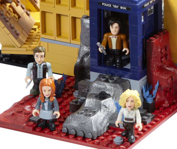 Character Building Tardis Console Room Set