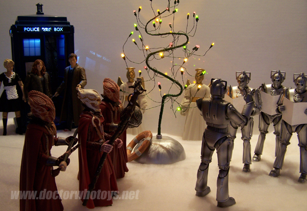 Astrid Peth, Donna Noble, the 10th Doctor, Sycorax Leader & Warriors, Cyber Leader, Host & Cyberman