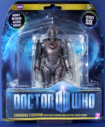 Corroded Cyberman With Chest Damage and Electric Hands