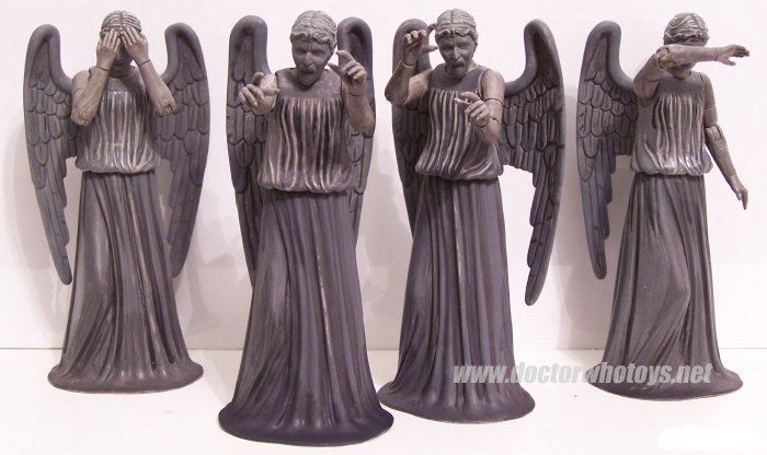 Weeping Angels & Weeping Angels (Screaming Version)