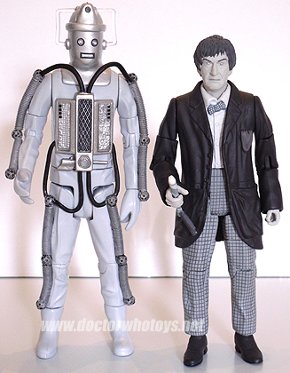 The Second Doctor Patrick Troughton & Cyberman (Tomb of the Cybermen 1967) - Limited Edition 1250 worldwide Forbidden Planet 2009 Exclusive Black & White Version