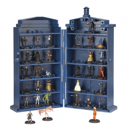  Doctor Toys on Carrying Handle And Space For All 32 Figures From Collection 1