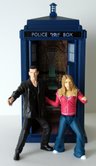 The Ninth Doctor Electronic Flight Control TARDIS & Companion Rose Tyler