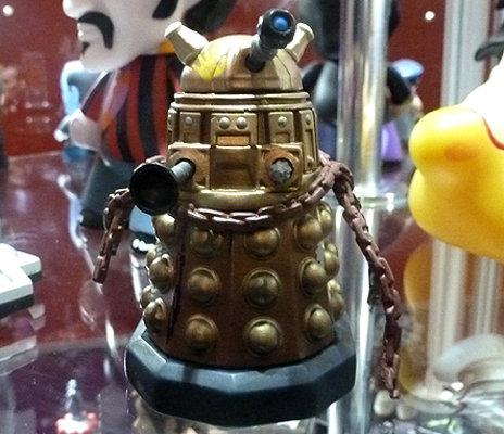 Titans Dalek (In Chains) 3 Inch Vinyl Figures